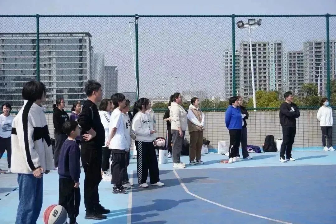 业余篮球运动员如何通过智能放松提高比赛表现?_1